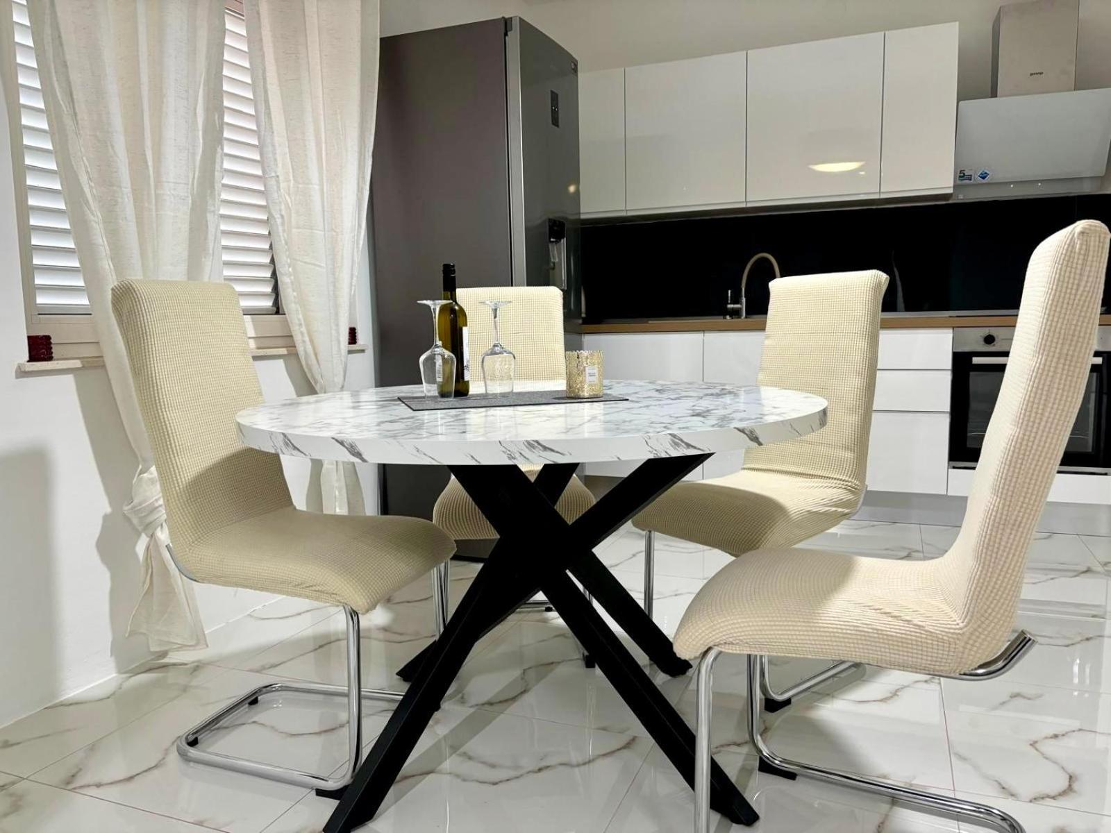 Villa Ana Kastel Sucurac Экстерьер фото